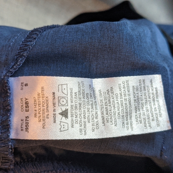 Jaanuu navy performance scrubs - Picture 14 of 15